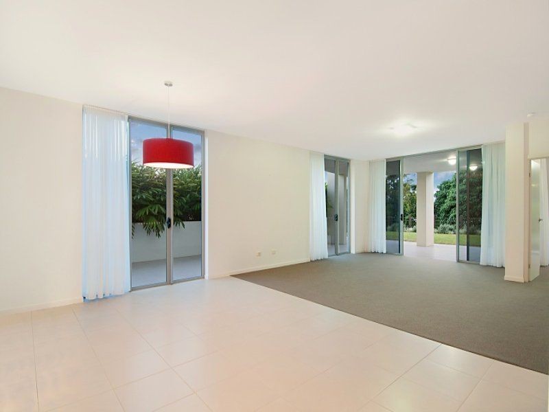 Sandstone Point QLD 4511