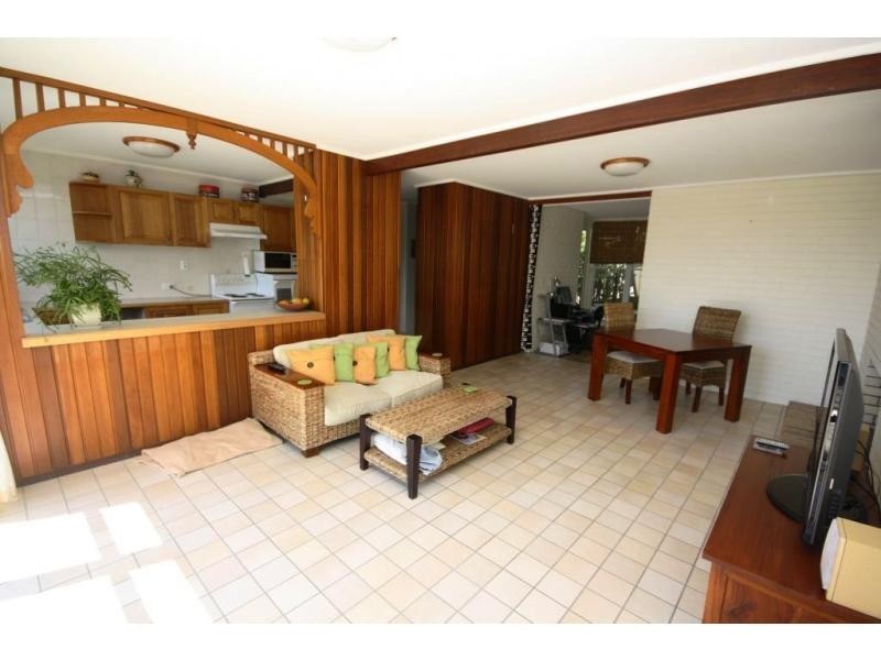 7 Buckley Street, Scarborough QLD 4020