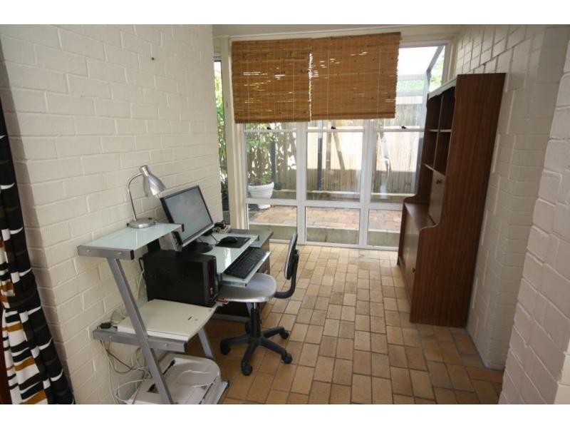 7 Buckley Street, Scarborough QLD 4020