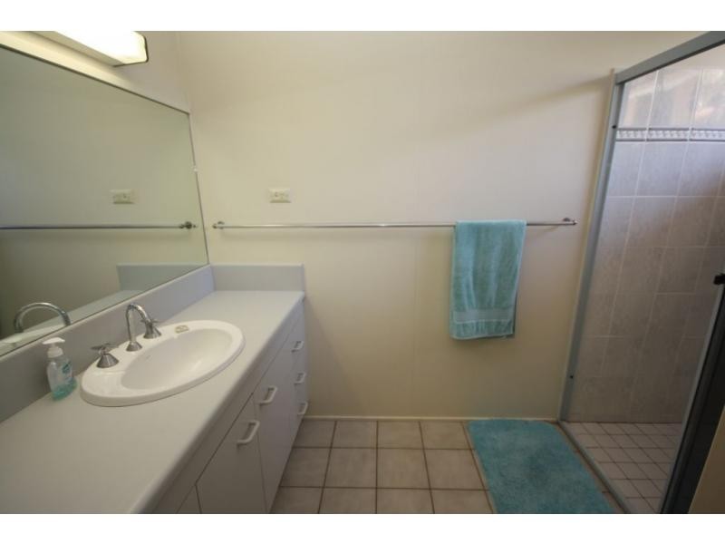 7 Buckley Street, Scarborough QLD 4020