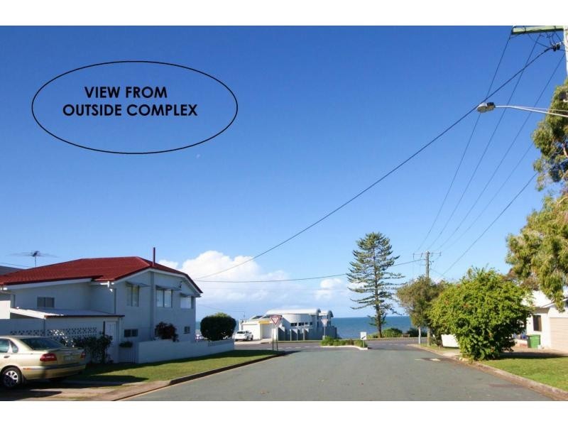 2/5 Ellen Street, Woody Point QLD 4019