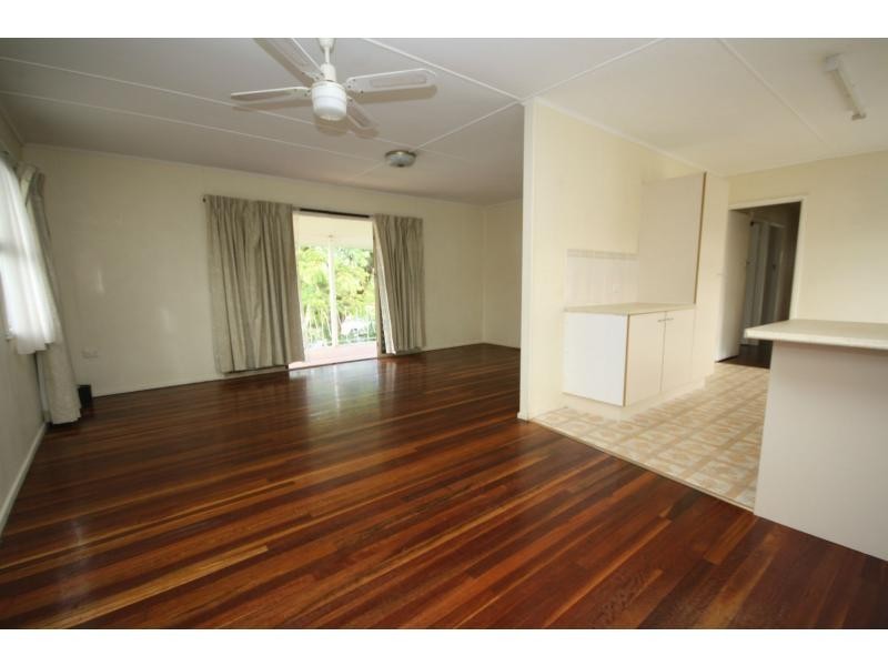 46 Murphy Street, Scarborough QLD 4020