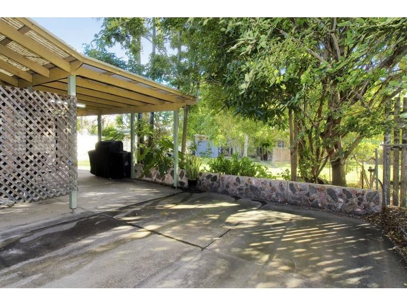 20 Ashmole Road, Redcliffe QLD 4020