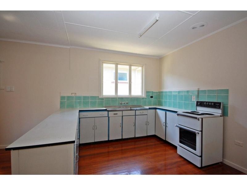 31a Davis Street, Scarborough QLD 4020