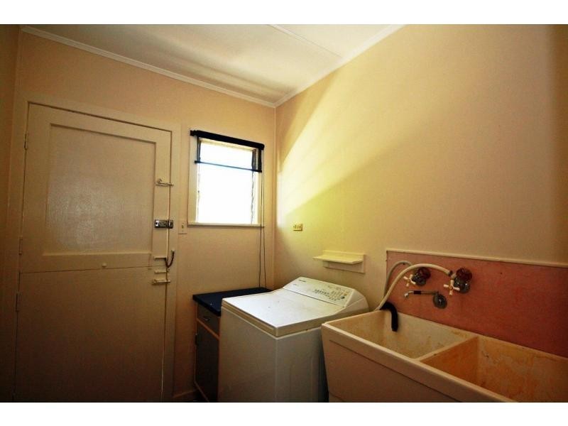 31a Davis Street, Scarborough QLD 4020
