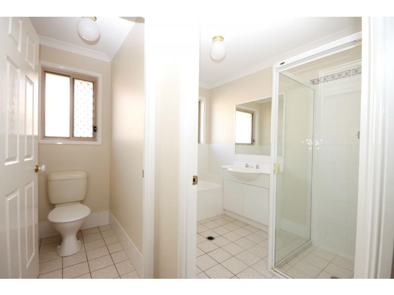 38 Dobell Street, Rothwell QLD 4022