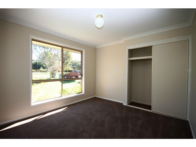 38 Dobell Street, Rothwell QLD 4022