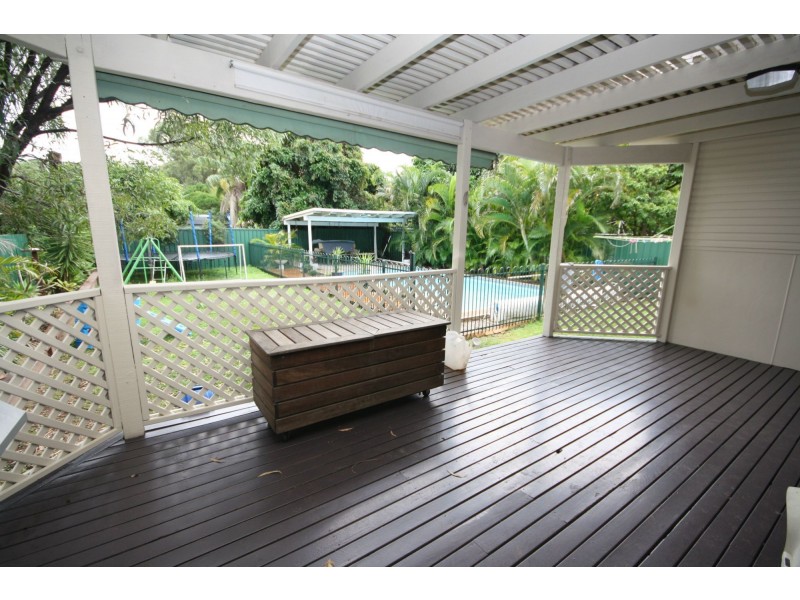 4 Mavor Street, Clontarf QLD 4019