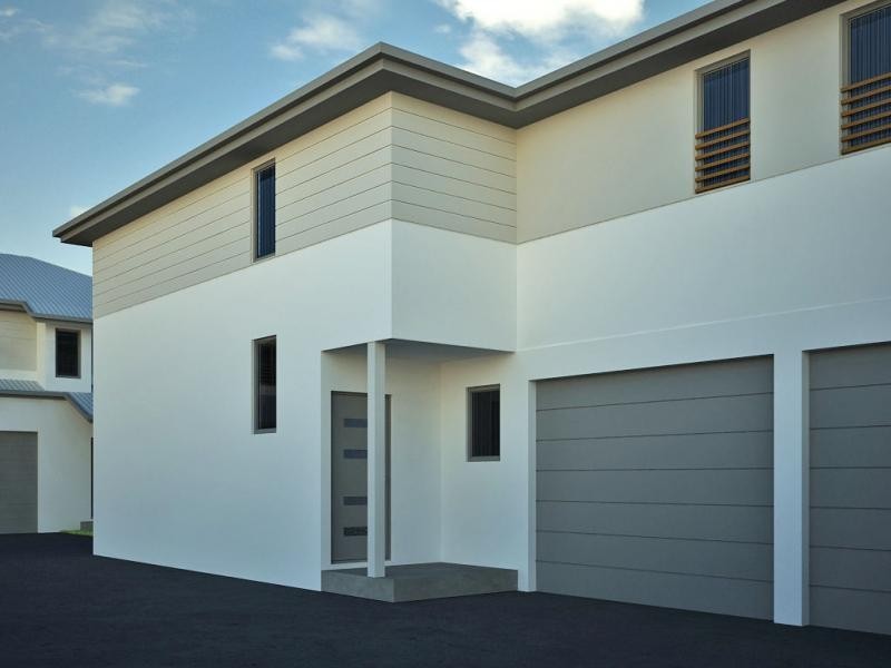 1/63 Lower King Street, Caboolture QLD 4510