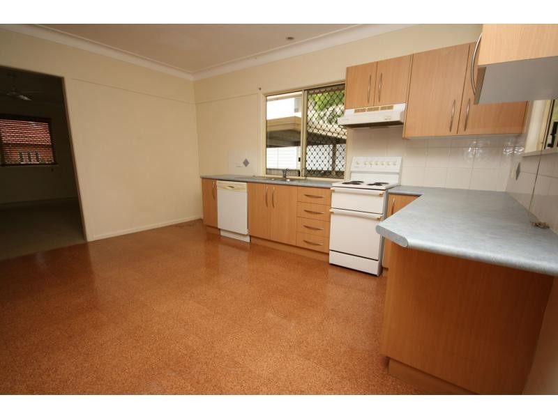 64 Sutton Street, Redcliffe QLD 4020