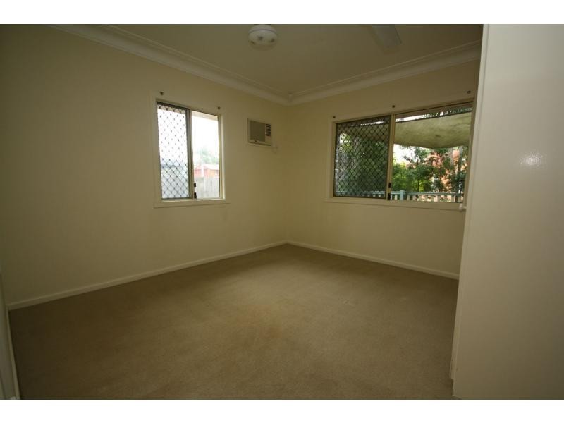 64 Sutton Street, Redcliffe QLD 4020