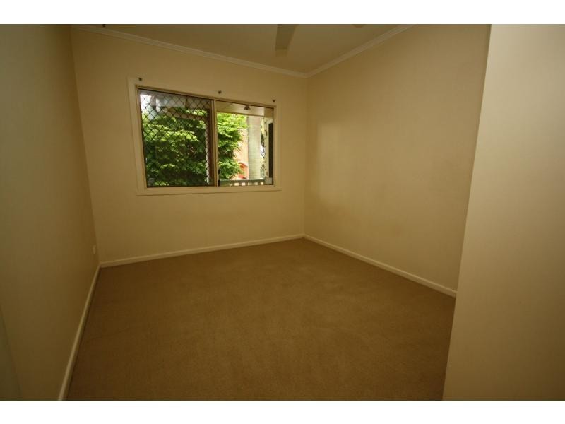 64 Sutton Street, Redcliffe QLD 4020