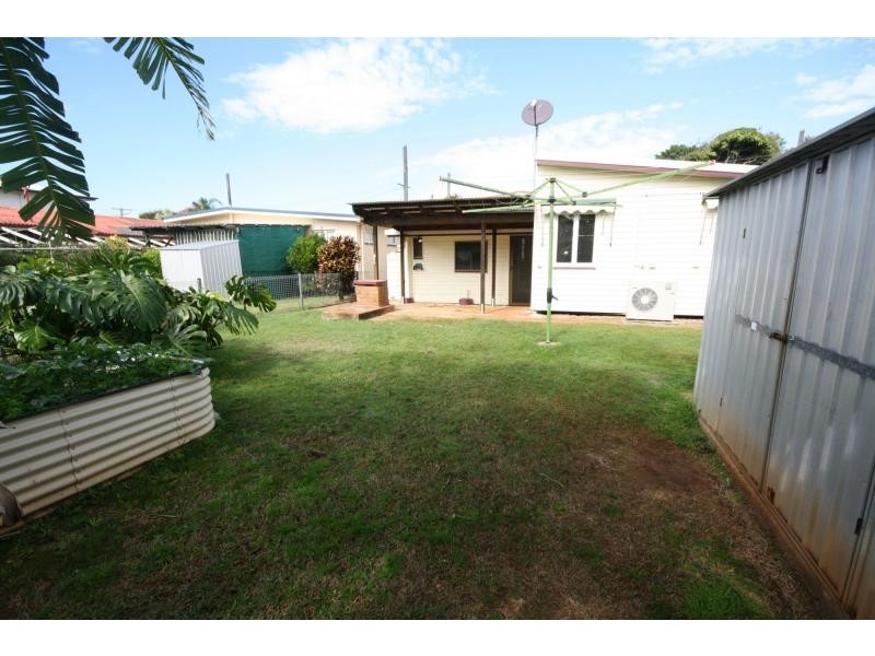16 Higlett Street, Scarborough QLD 4020