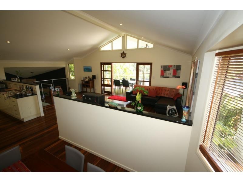 25 Thurecht Parade, Scarborough QLD 4020