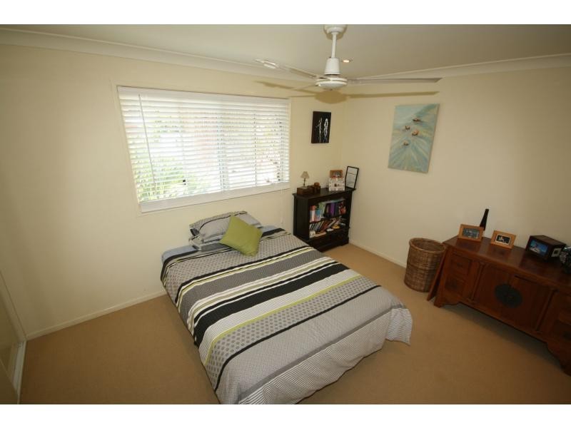 25 Thurecht Parade, Scarborough QLD 4020