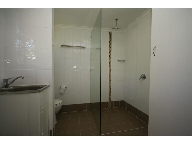 49a Griffith Road, Scarborough QLD 4020