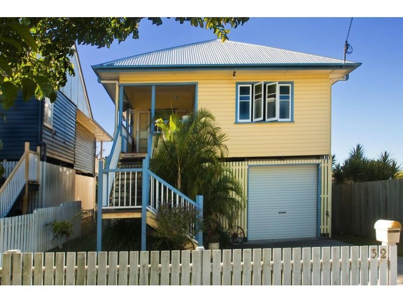 32 Tilley Street, Redcliffe QLD 4020