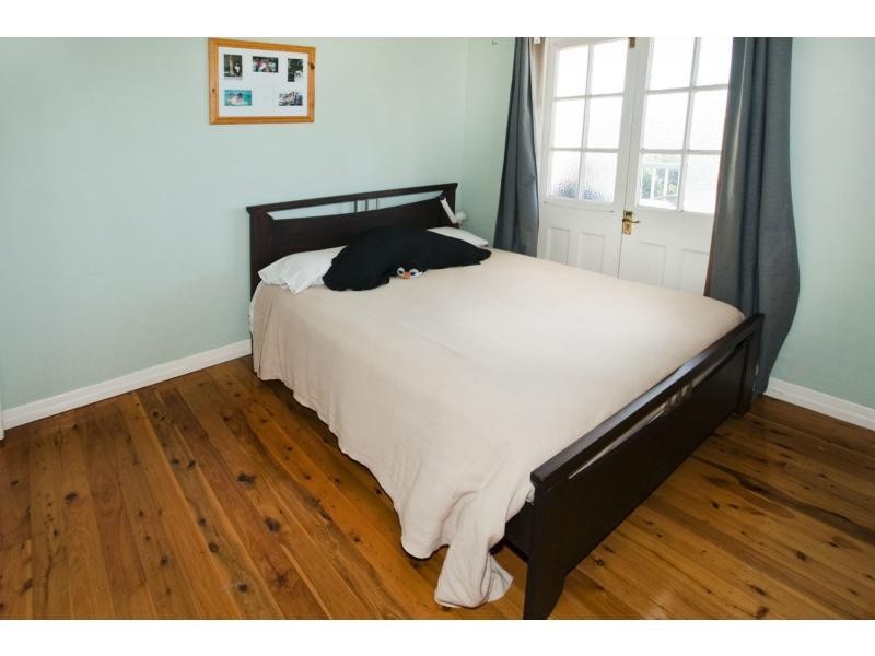 32 Tilley Street, Redcliffe QLD 4020
