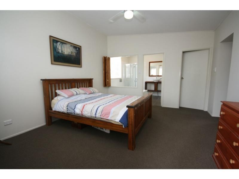 60 Bell Street, Woody Point QLD 4019