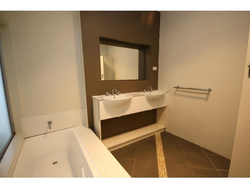 60 Bell Street, Woody Point QLD 4019