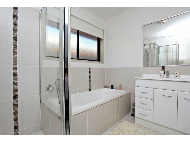 2/25 Stamp Street, Deception Bay QLD 4508