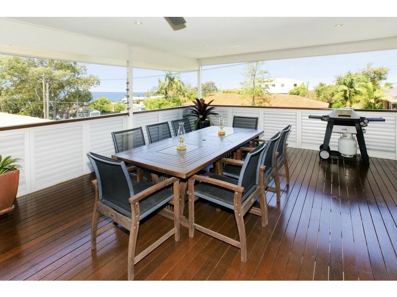 2 Arthur Street, Woody Point QLD 4019