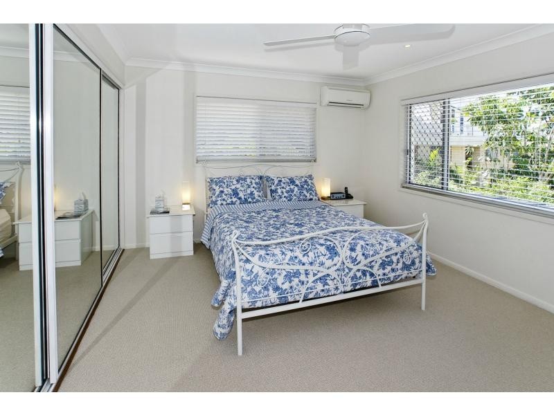 2 Arthur Street, Woody Point QLD 4019