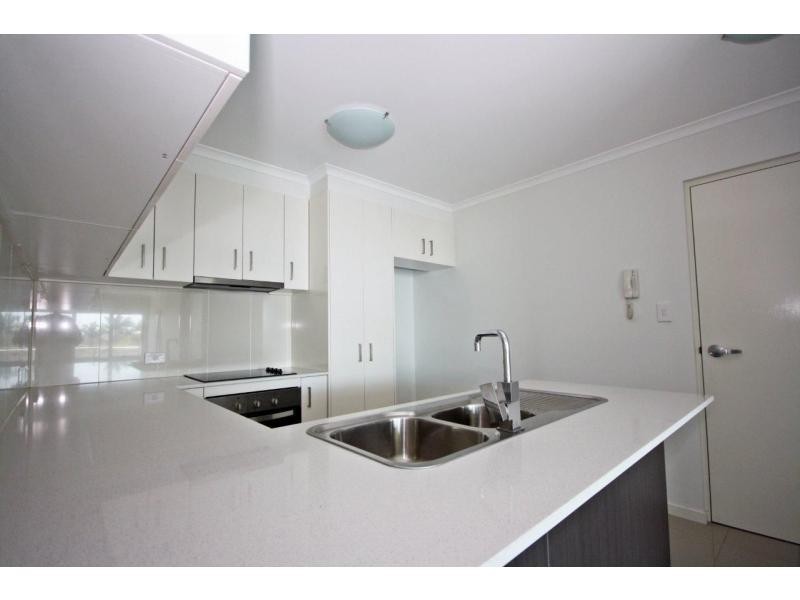 Unit 6/2 Beaconsfield Street, Margate QLD 4019