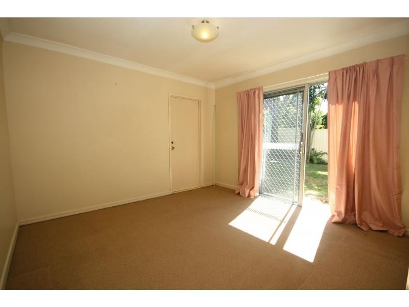 2/36 Langdon Avenue, Margate QLD 4019