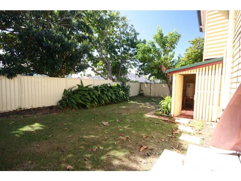 2/36 Langdon Avenue, Margate QLD 4019