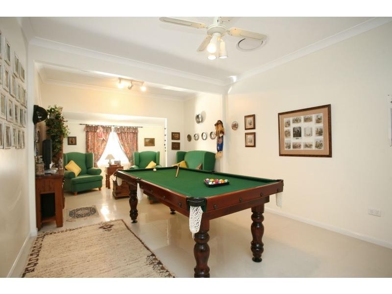 78 King Street, Woody Point QLD 4019