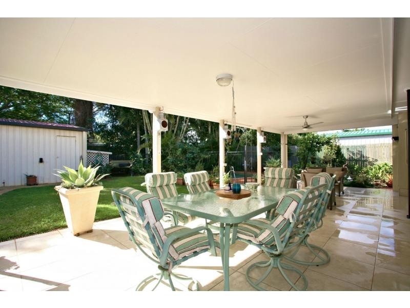 78 King Street, Woody Point QLD 4019
