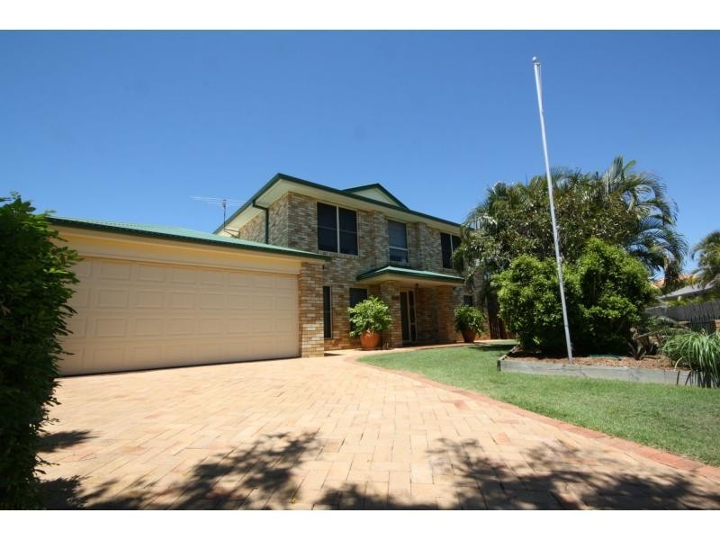 1 Mariner Court, Newport QLD 4020