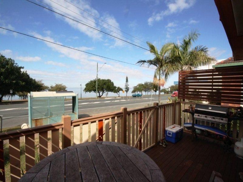 52 Hornibrook Esplanade, Clontarf QLD 4019