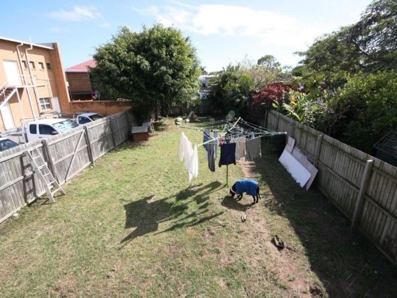 52 Hornibrook Esplanade, Clontarf QLD 4019