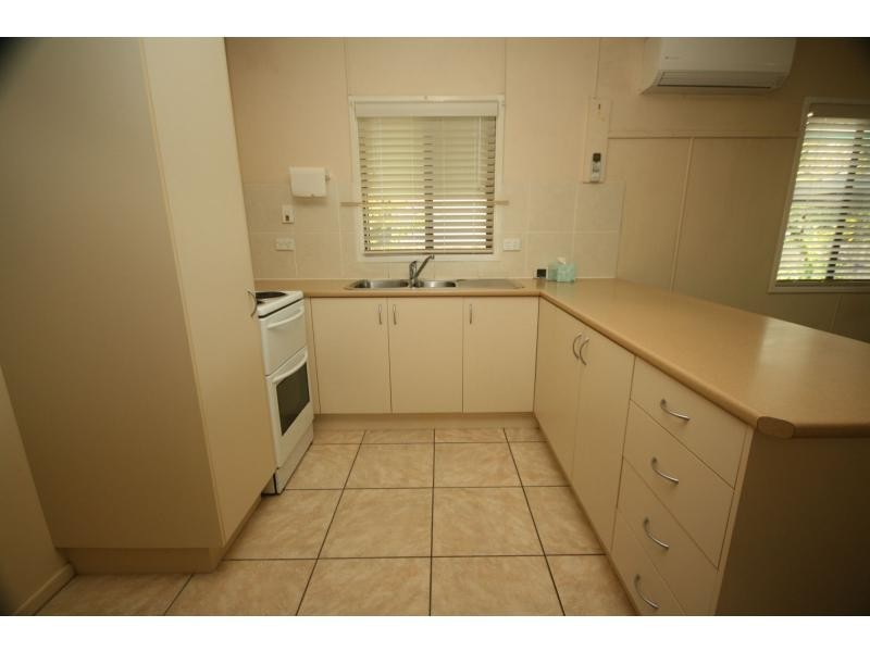 35 Dunbar Street, Margate QLD 4019