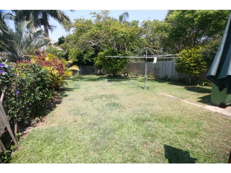 35 Dunbar Street, Margate QLD 4019
