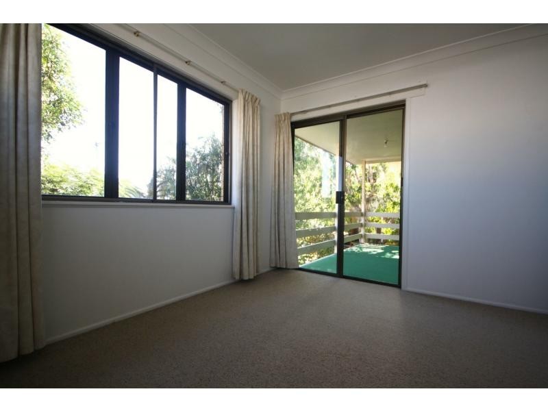 9 Windsor Avenue, Moffat Beach QLD 4551