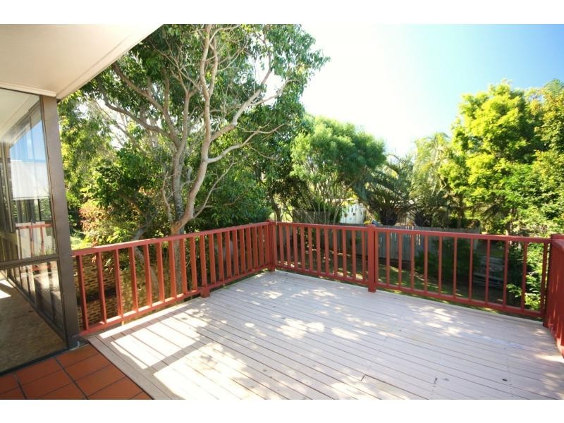 9 Windsor Avenue, Moffat Beach QLD 4551