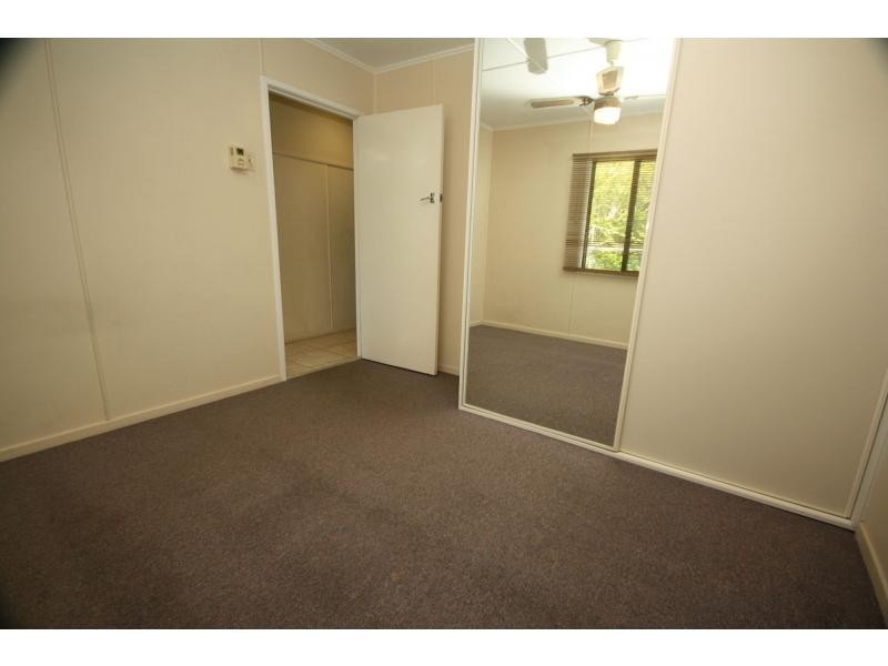 35 Dunbar Street, Margate QLD 4019