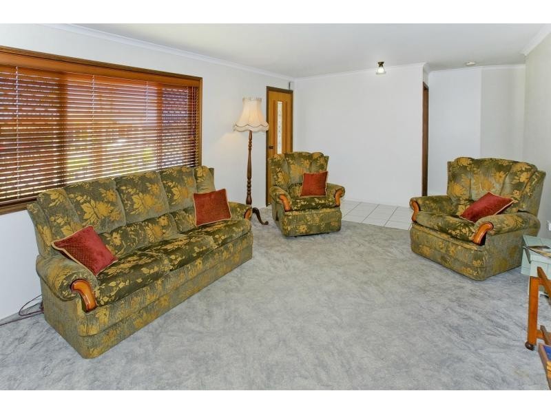 11 Kareela Court, Kippa-ring QLD 4021