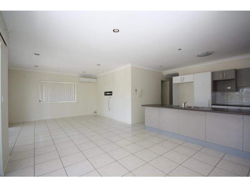 Unit 3/15 Lane Street, Clontarf QLD 4019
