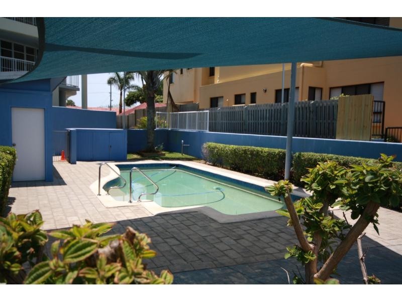 31/77 Marine Parade, Redcliffe QLD 4020