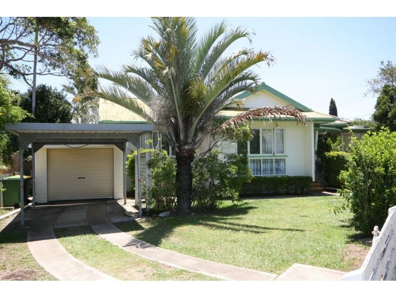 123 Prince Edward Parade North, Scarborough QLD 4020