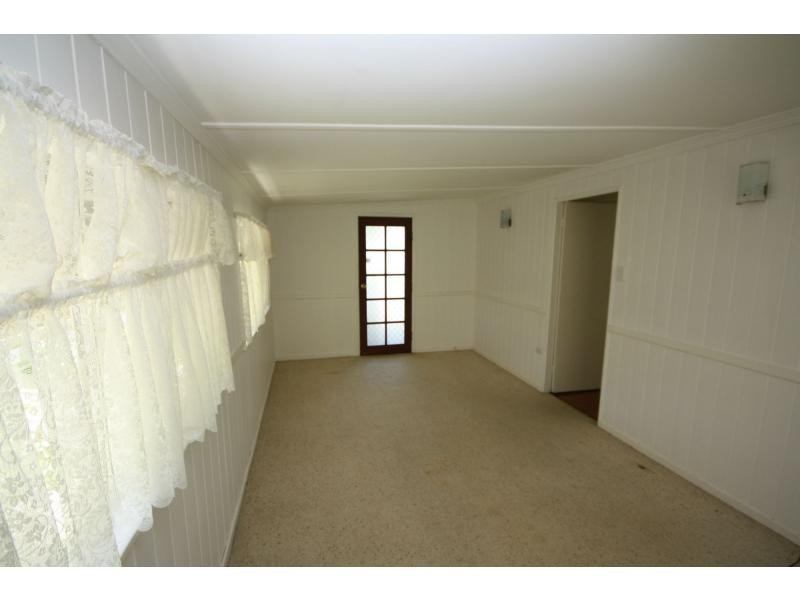 123 Prince Edward Parade North, Scarborough QLD 4020