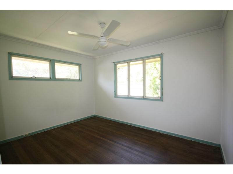 19 Pownall Crescent, Margate QLD 4019
