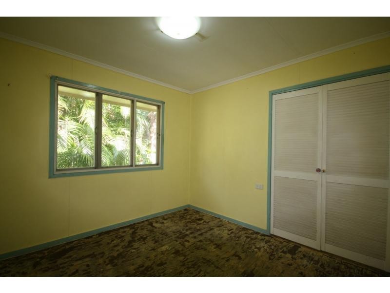19 Pownall Crescent, Margate QLD 4019