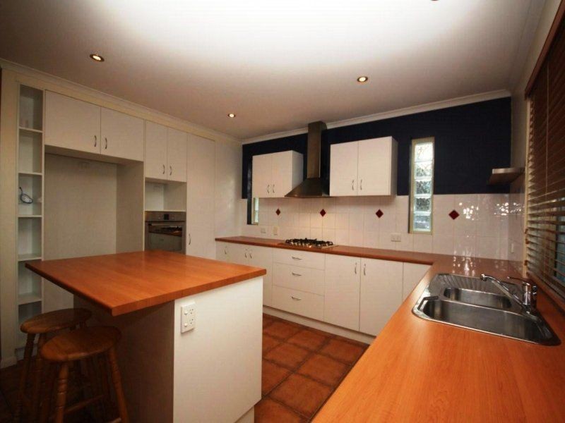 143 Main Avenue, Wavell Heights QLD 4012