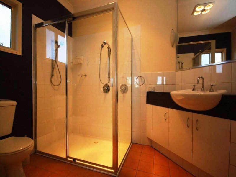 143 Main Avenue, Wavell Heights QLD 4012