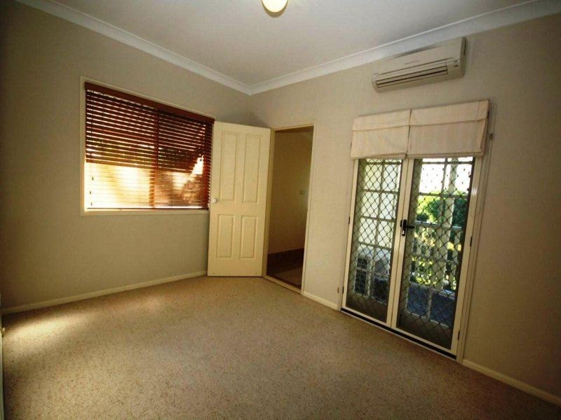 143 Main Avenue, Wavell Heights QLD 4012